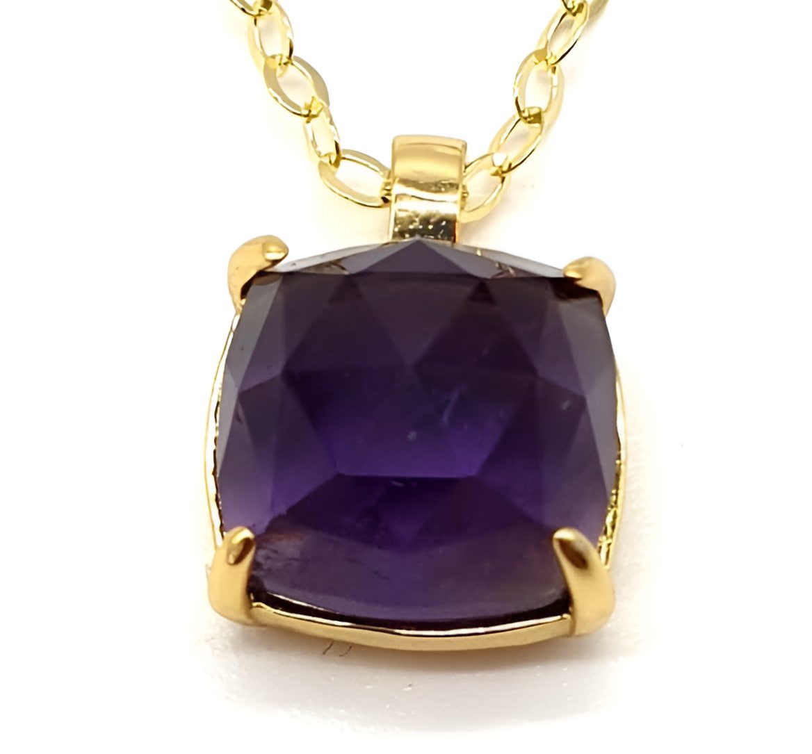 Collier Argent Plaqué or et Améthyste Carrée de 10x10mm